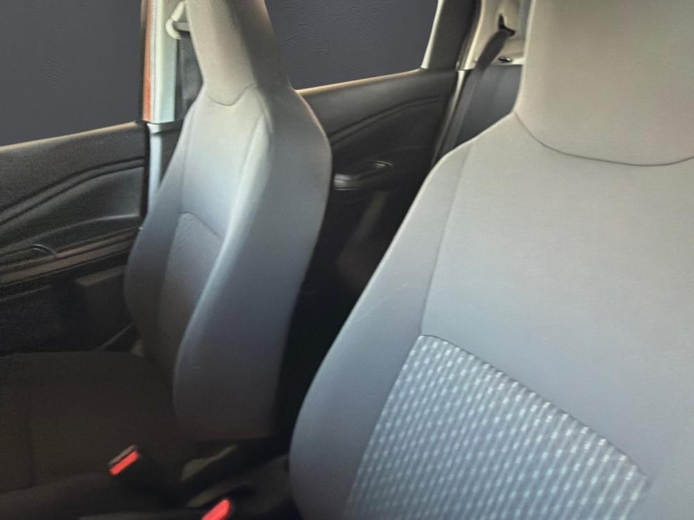 Toyota Vitz 1.0 Xr Amt