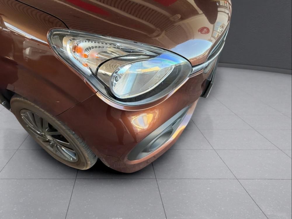 Toyota Vitz 1.0 Xr Amt