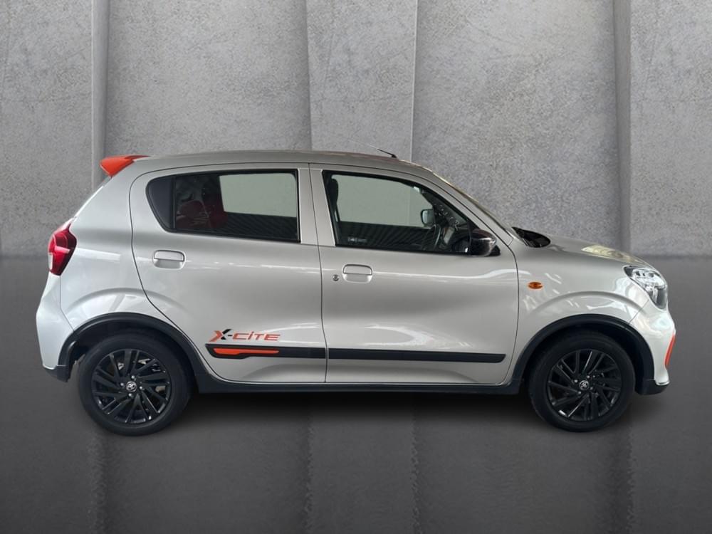 Toyota Vitz 1.0 Xr X-Cite