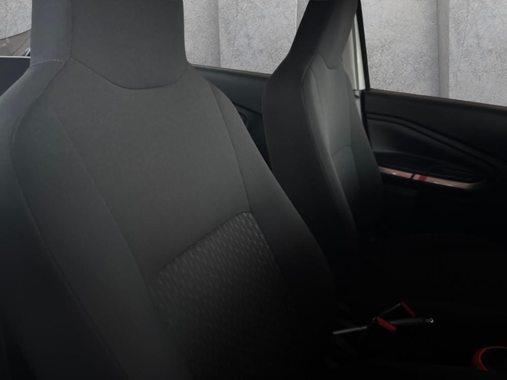 Toyota Vitz 1.0 Xr X-Cite