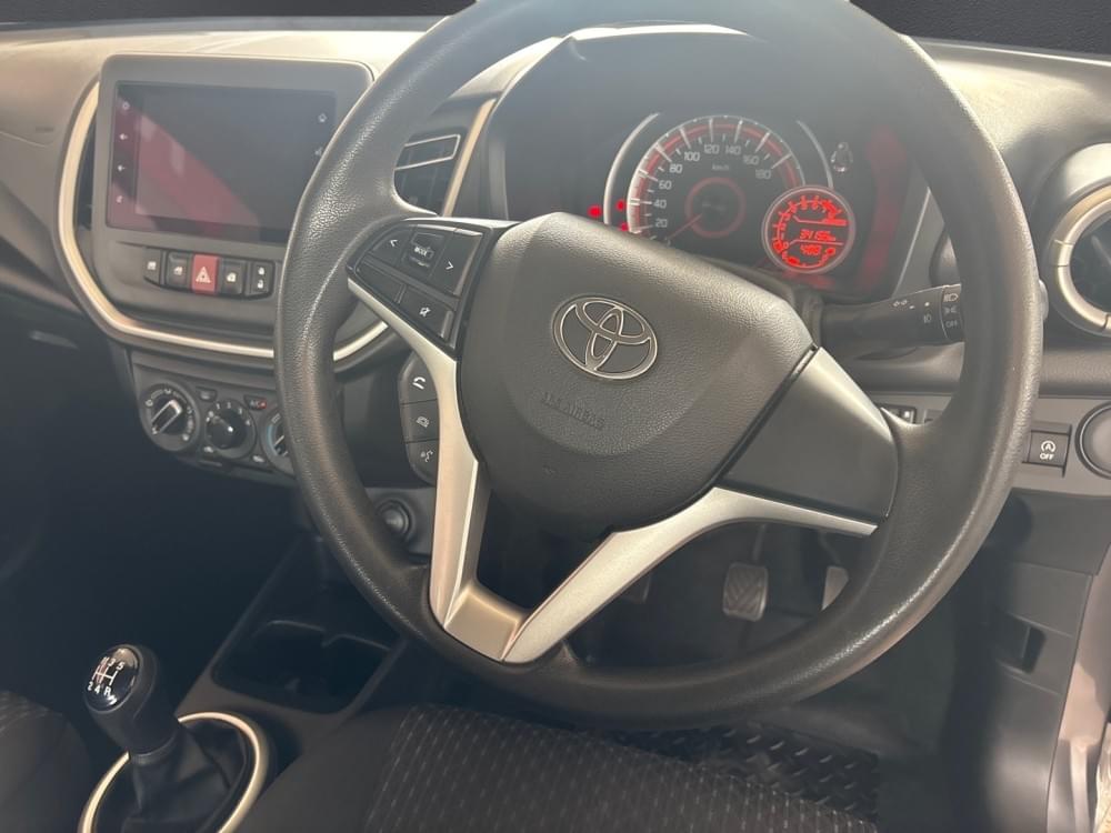 Toyota Vitz 1.0 Xr