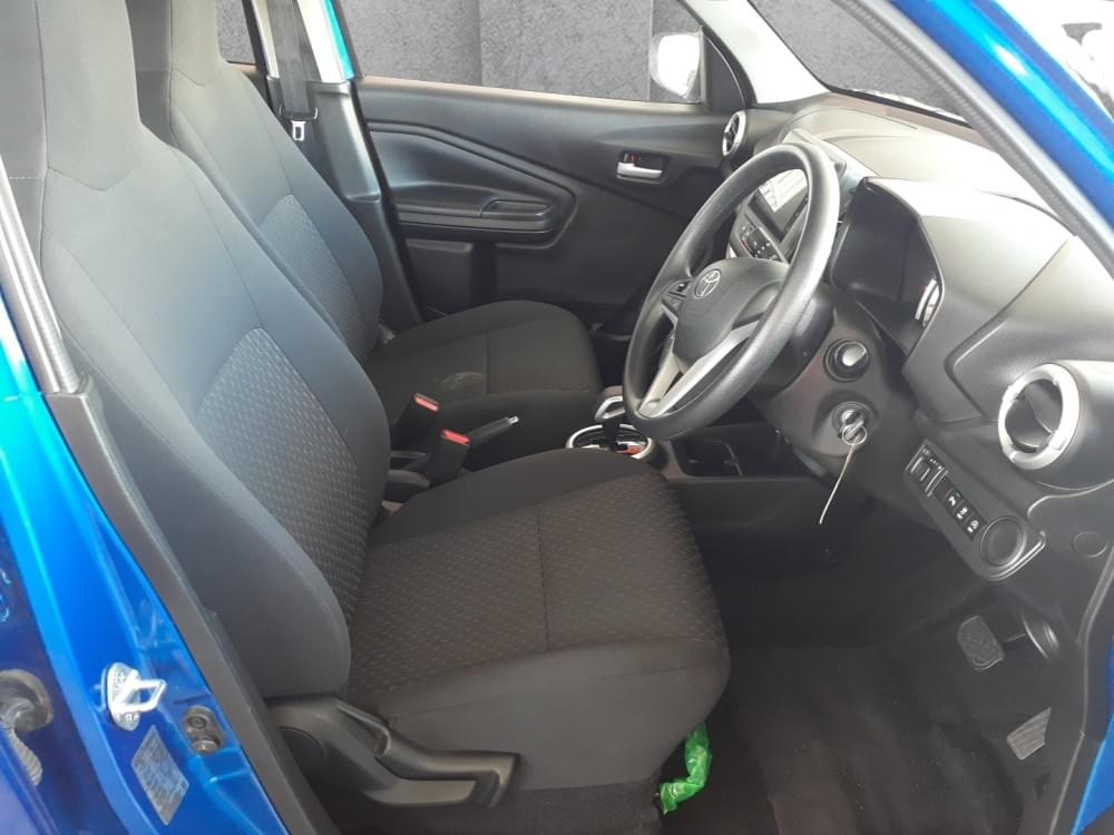Toyota Vitz 1.0 Xr Amt