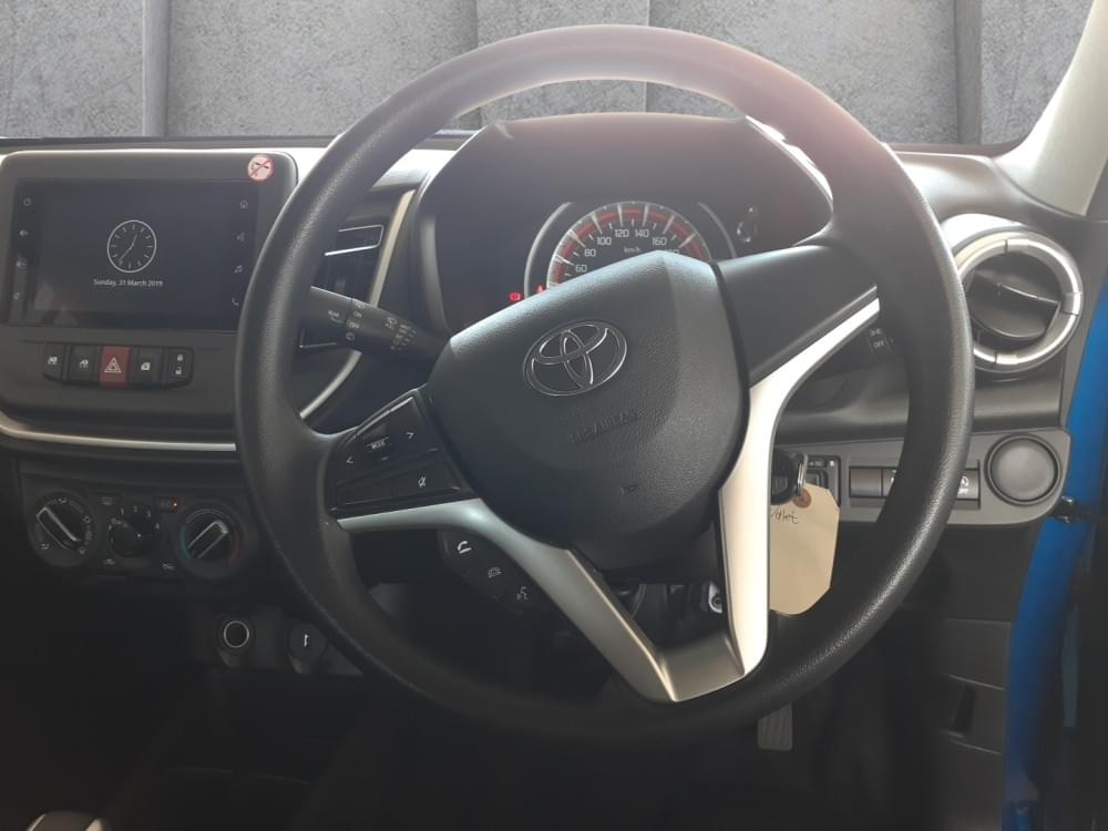 Toyota Vitz 1.0 Xr Amt