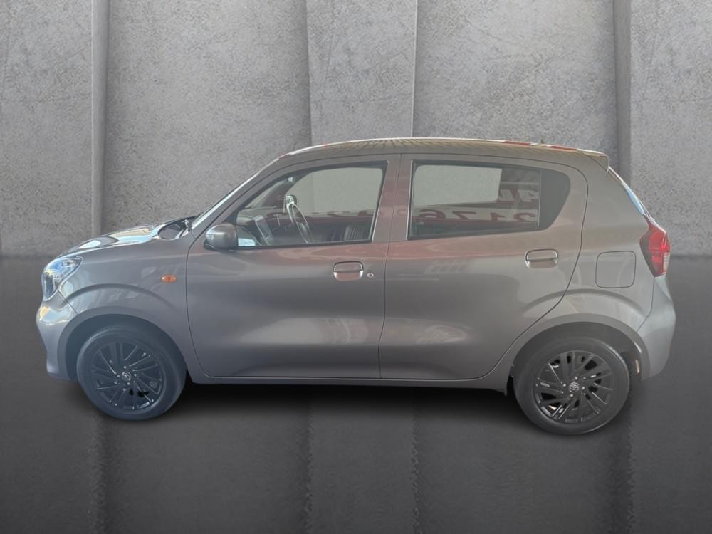 Toyota Vitz 1.0 Xr Amt