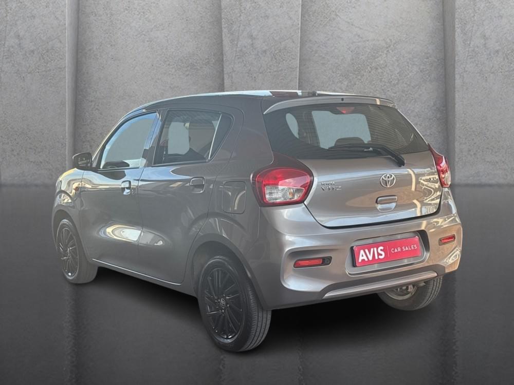 Toyota Vitz 1.0 Xr Amt