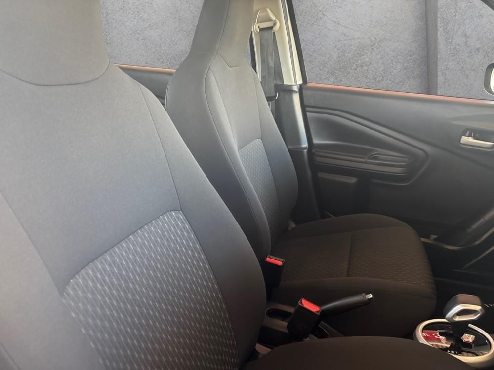 Toyota Vitz 1.0 Xr Amt