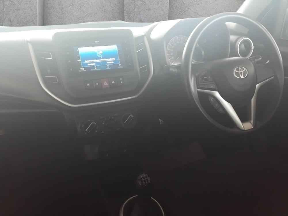 Toyota Vitz 1.0 Xr