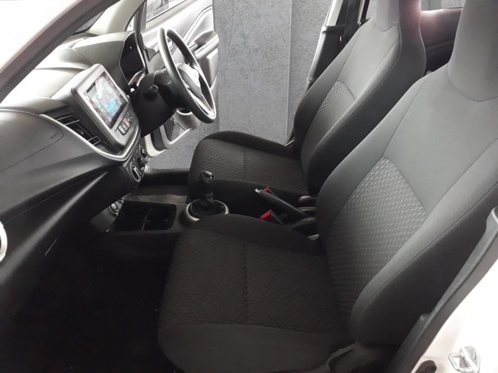 Toyota Vitz 1.0 Xr