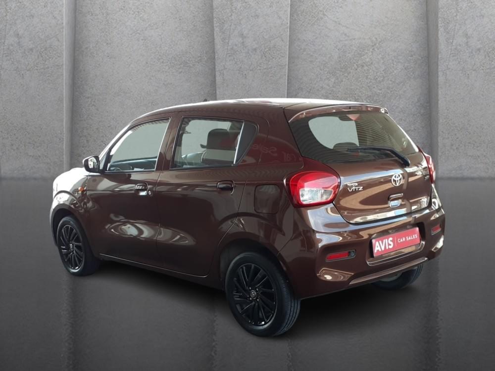 Toyota Vitz 1.0 Xr Amt