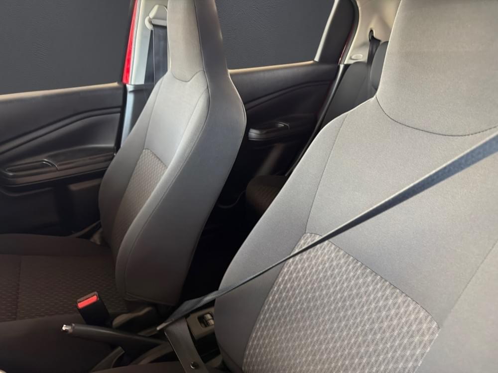 Toyota Vitz 1.0 Xr Amt