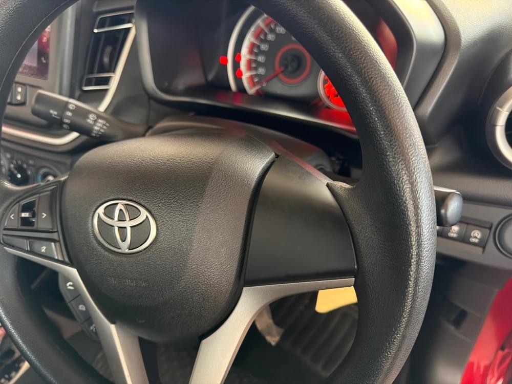 Toyota Vitz 1.0 Xr Amt