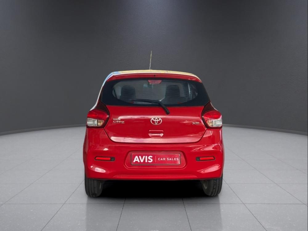 Toyota Vitz 1.0 Xr Amt