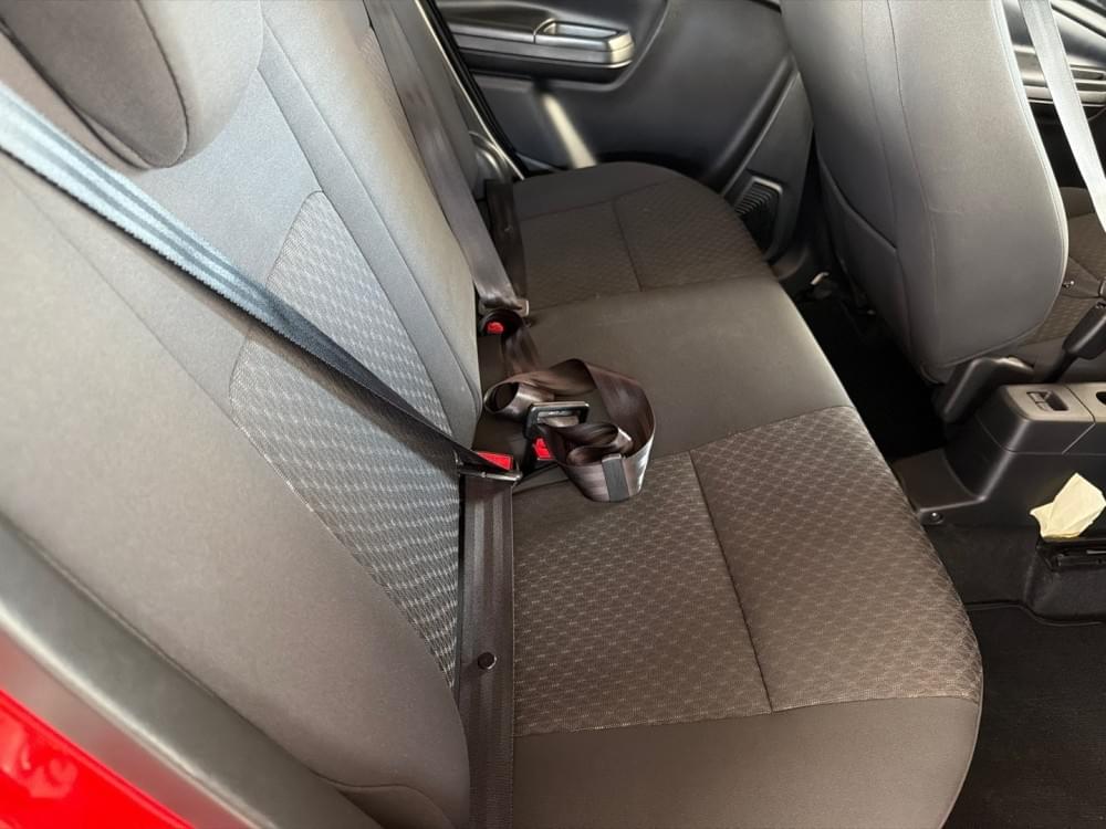 Toyota Vitz 1.0 Xr Amt