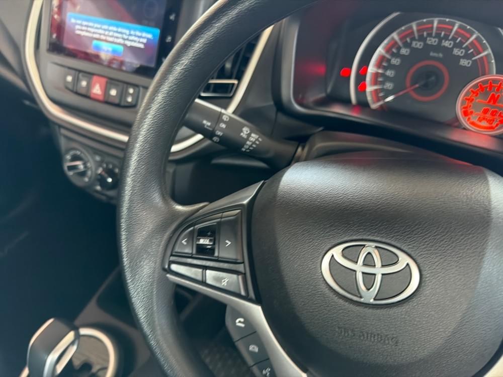 Toyota Vitz 1.0 Xr Amt