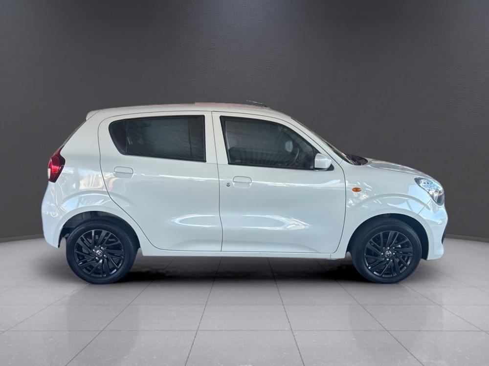 Toyota Vitz 1.0 Xr Amt