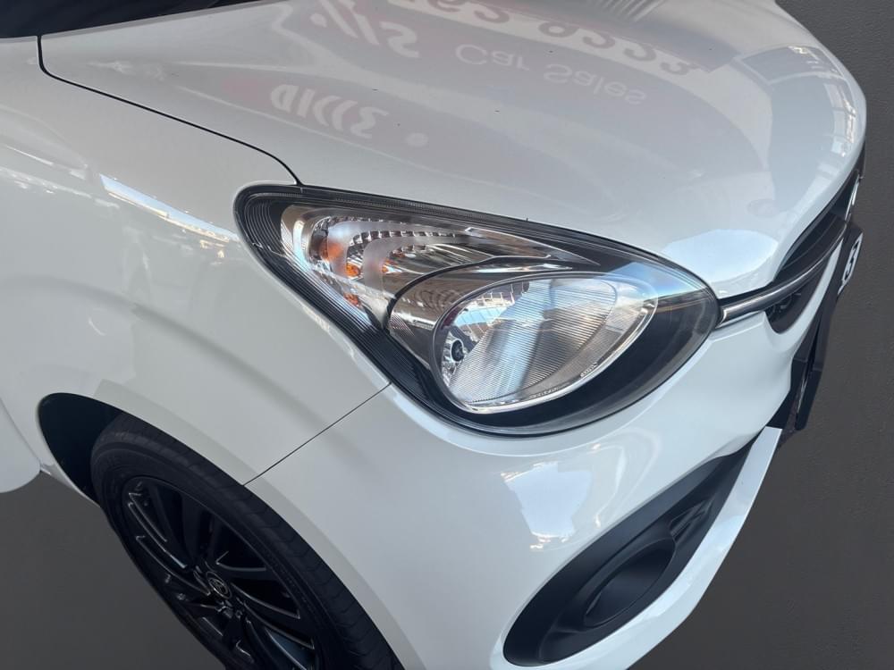 Toyota Vitz 1.0 Xr Amt