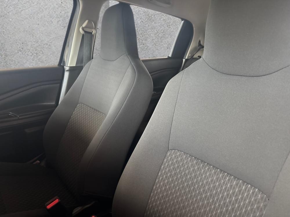 Toyota Vitz 1.0 Xr Amt