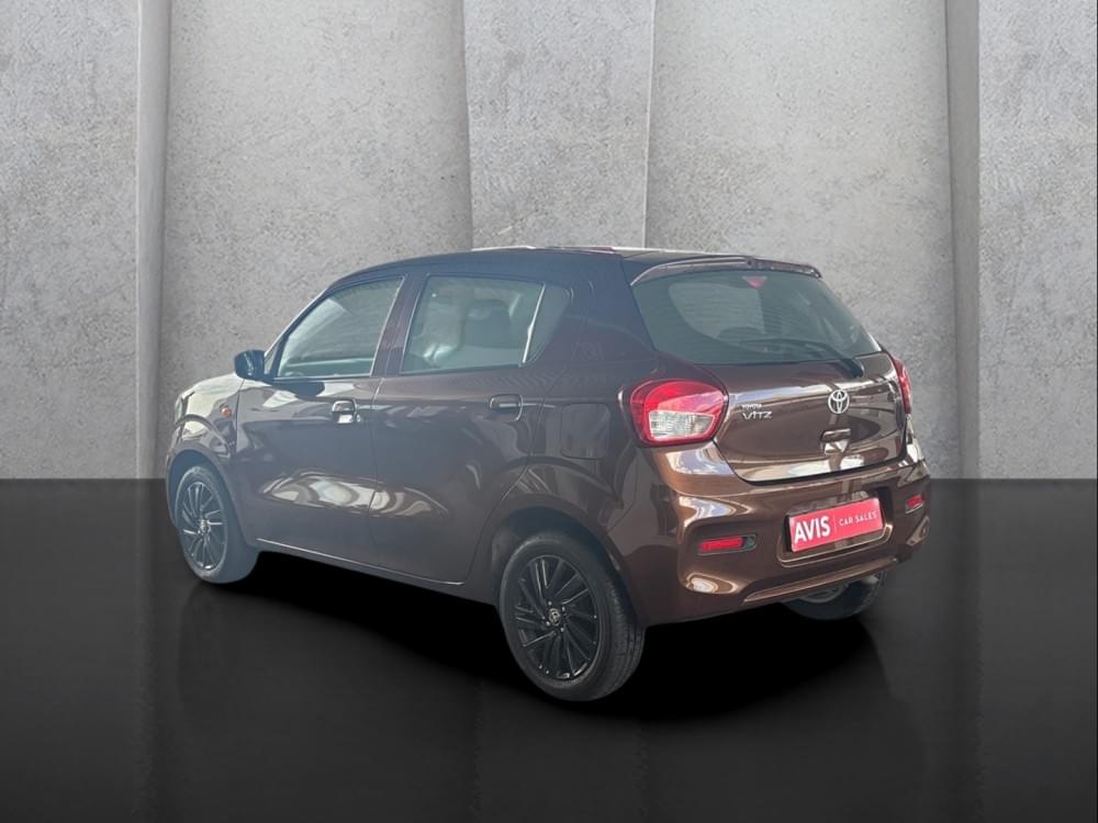 Toyota Vitz 1.0 Xr Amt