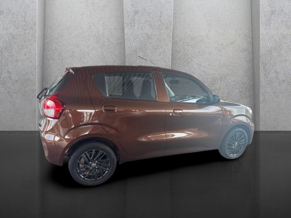 Toyota Vitz 1.0 Xr Amt