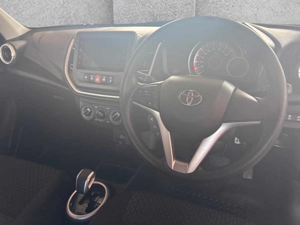 Toyota Vitz 1.0 Xr Amt