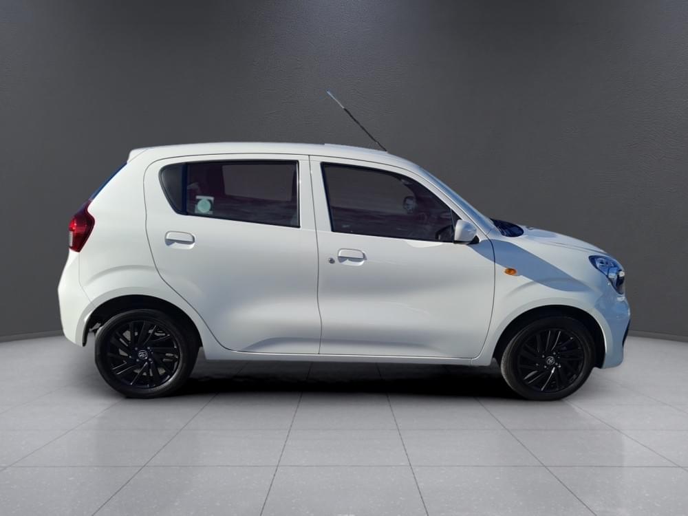 Toyota Vitz 1.0 Xr