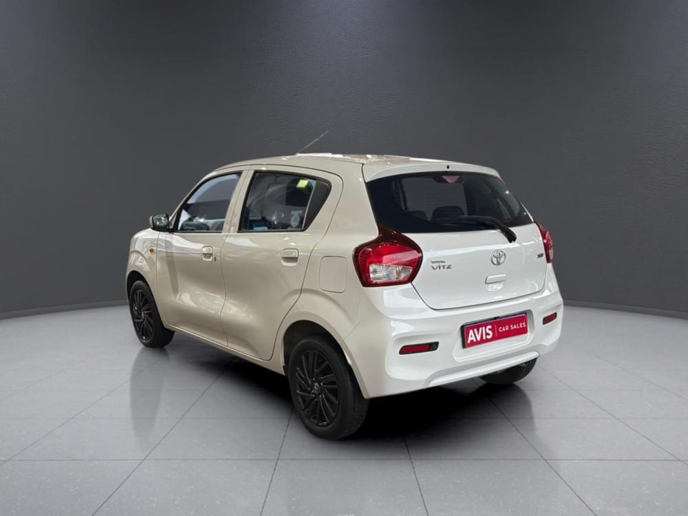 Toyota Vitz 1.0 Xr