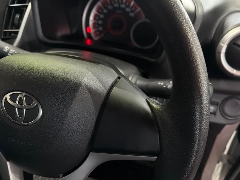 Toyota Vitz 1.0 Xr