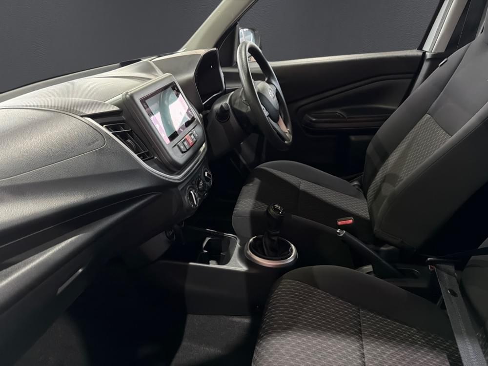Toyota Vitz 1.0 Xr