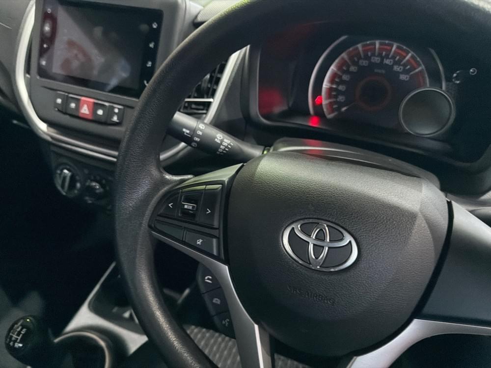 Toyota Vitz 1.0 Xr