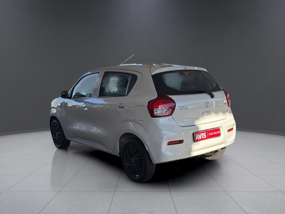 Toyota Vitz 1.0 Xr