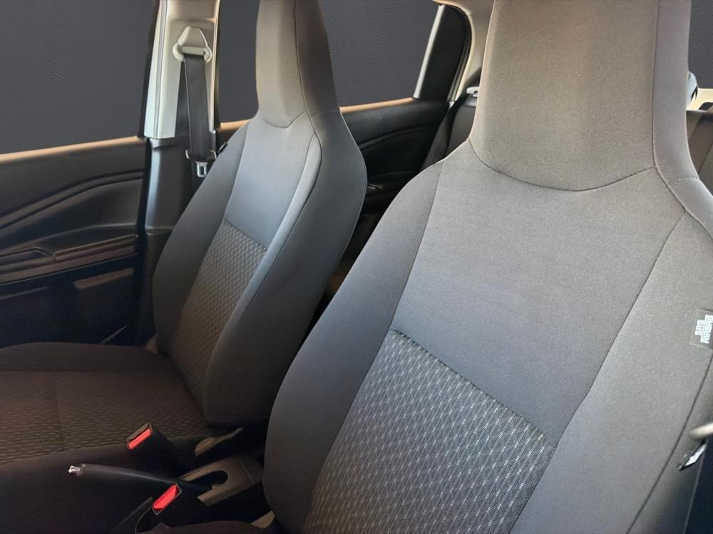 Toyota Vitz 1.0 Xr