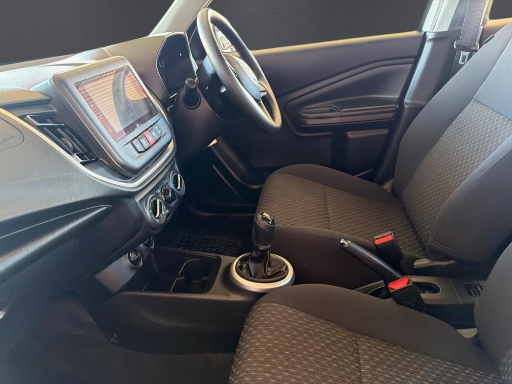 Toyota Vitz 1.0 Xr