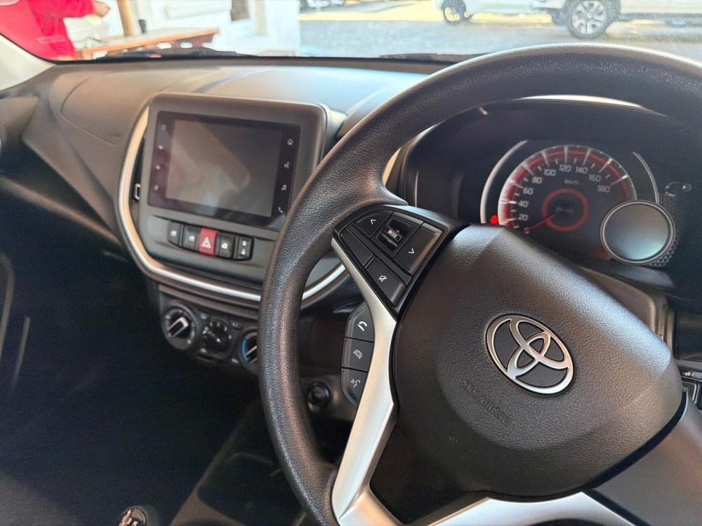 Toyota Vitz 1.0 Xr