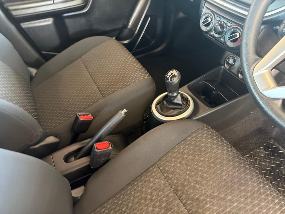 Toyota Vitz 1.0 Xr
