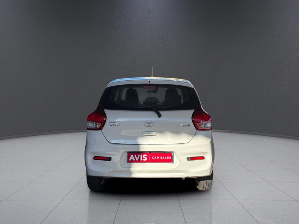Toyota Vitz 1.0 Xr