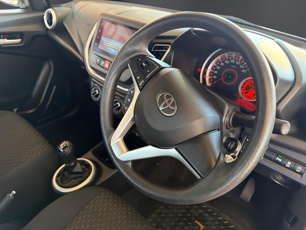 Toyota Vitz 1.0 Xr