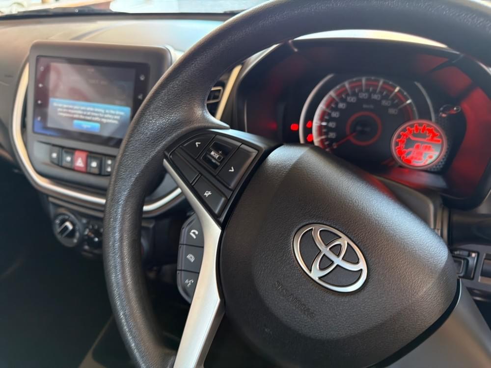 Toyota Vitz 1.0 Xr