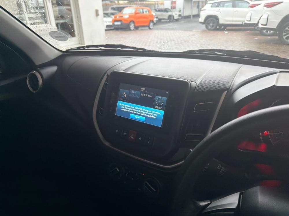 Toyota Vitz 1.0 Xr Amt