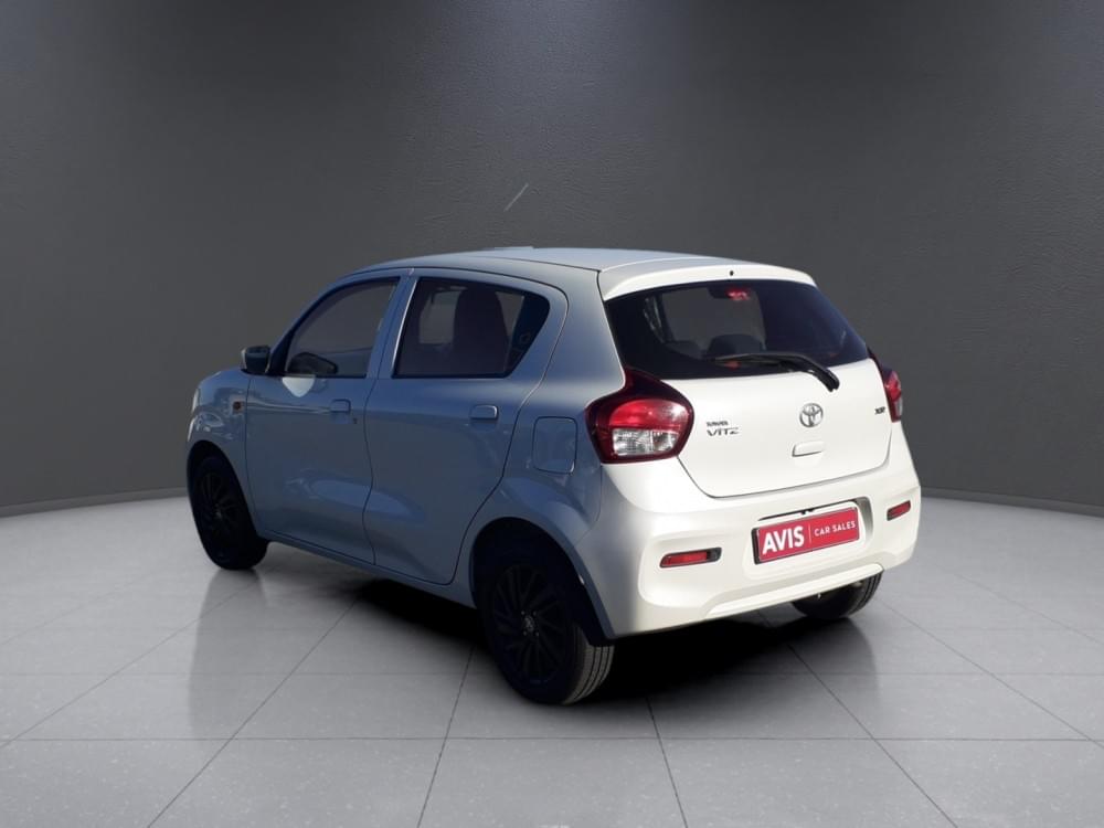 Toyota Vitz 1.0 Xr Amt