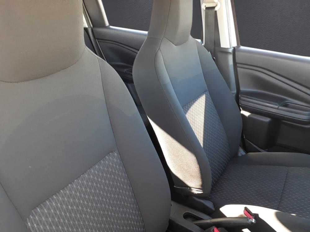 Toyota Vitz 1.0 Xr Amt