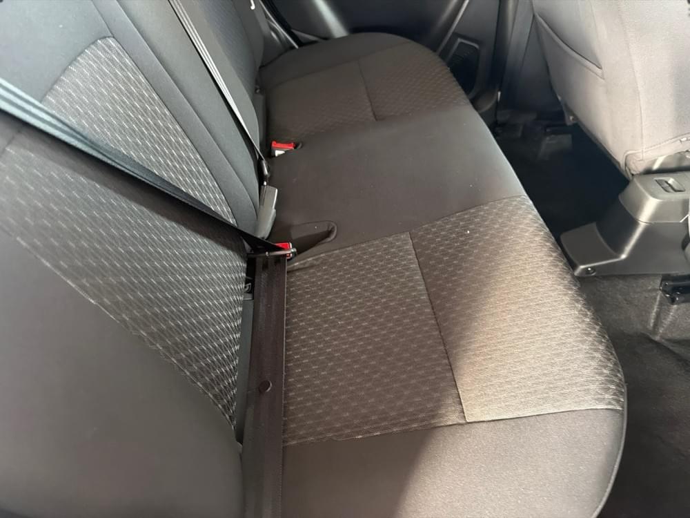 Toyota Vitz 1.0 Xr Amt