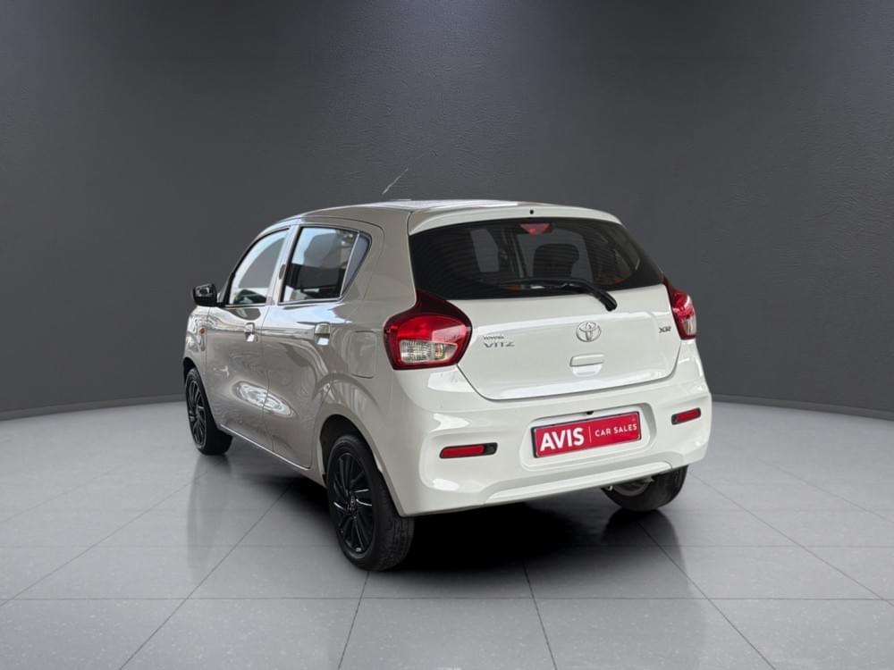 Toyota Vitz 1.0 Xr Amt