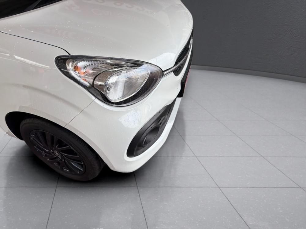 Toyota Vitz 1.0 Xr Amt