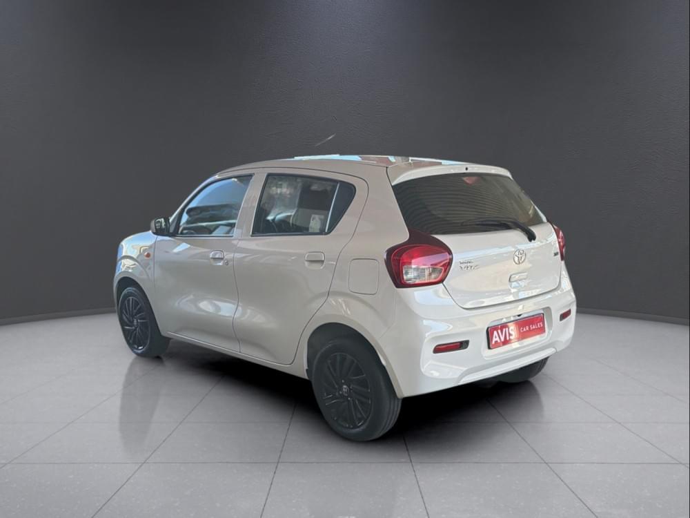 Toyota Vitz 1.0 Xr Amt
