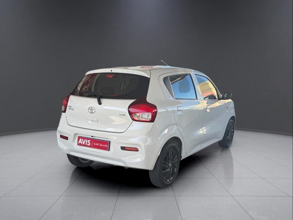 Toyota Vitz 1.0 Xr Amt