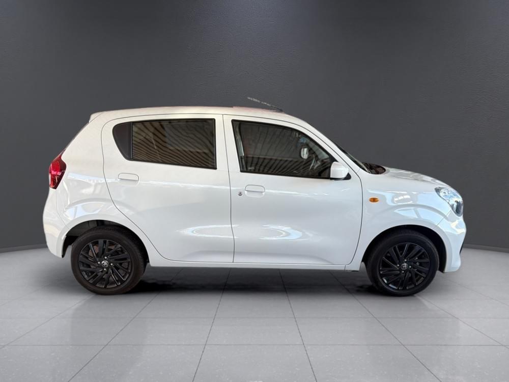 Toyota Vitz 1.0 Xr Amt