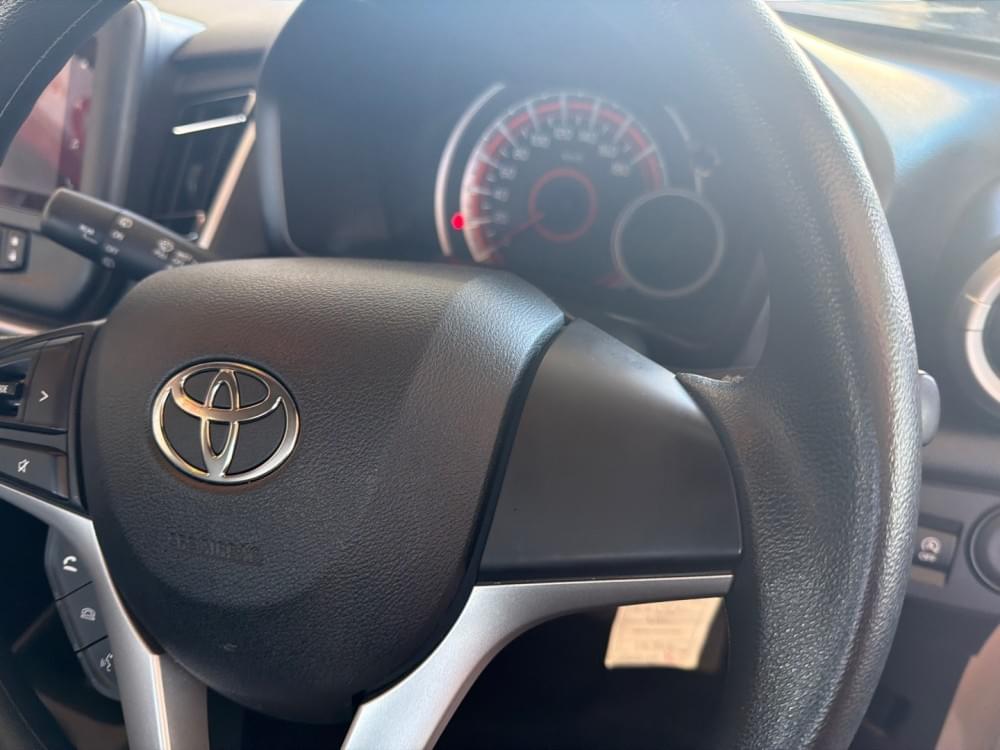 Toyota Vitz 1.0 Xr Amt