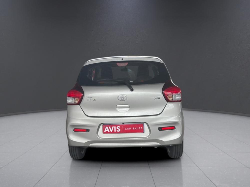 Toyota Vitz 1.0 Xr Mt