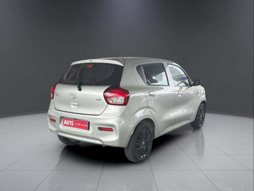Toyota Vitz 1.0 Xr Mt
