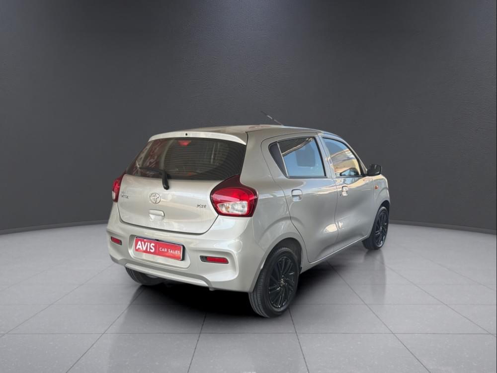 Toyota Vitz 1.0 Xr